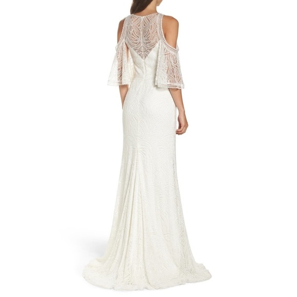 Accept offer 💒  Tadashi Shoji Luz Embroidered Cold Shoulder Gown - Picture 2 of 8